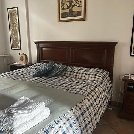 Il Giardino Di Emilia - Intero Appartamento In Villa Con Giardino Privato E Piscina Estiva Pontirolo Nuovo 외부 사진