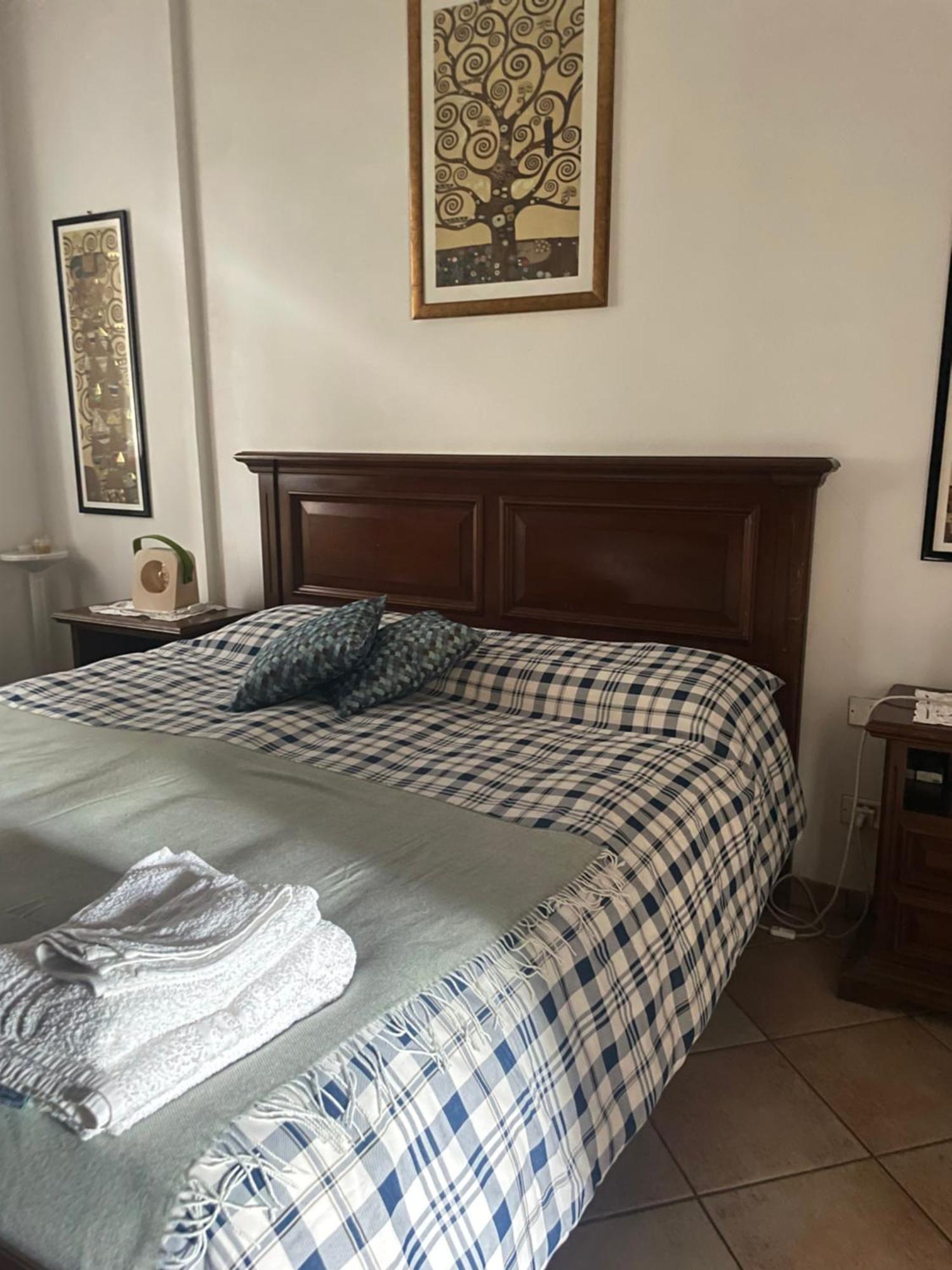 Il Giardino Di Emilia - Intero Appartamento In Villa Con Giardino Privato E Piscina Estiva Pontirolo Nuovo 외부 사진